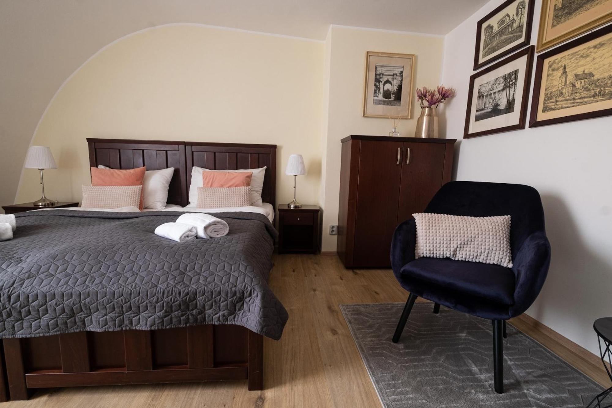 Zamecky Hotel Anton Florian Valtice Kültér fotó